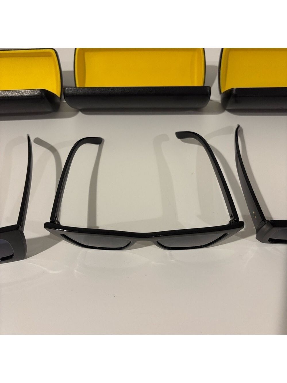 Fashion Sunglasses SET OF 3 in cases black - Picture 6 of 13